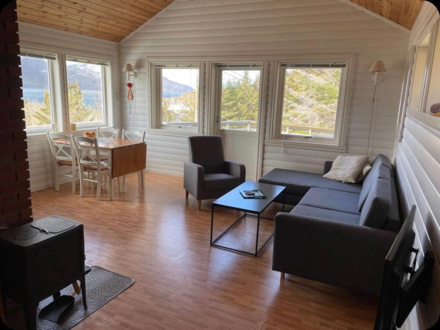 Vettinghytta, Close To The Sea With Amazing View. Gravdal  المظهر الخارجي الصورة